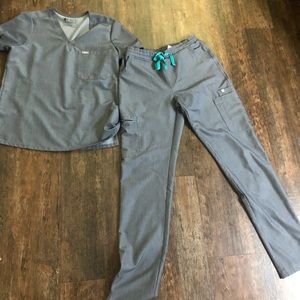 Charcoal gray Figs scrub top and bottom